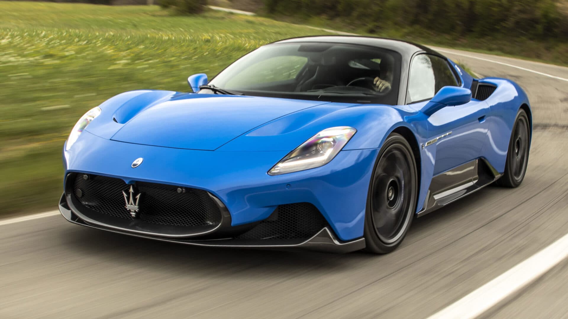 Ferrari SF90 Stradale - 2